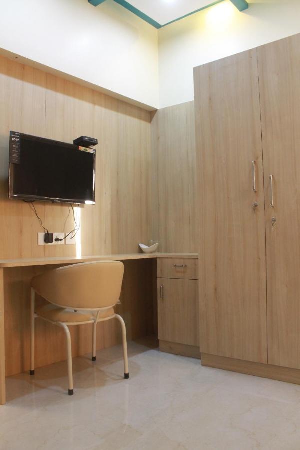 Jfive Residency Chennai Exterior foto